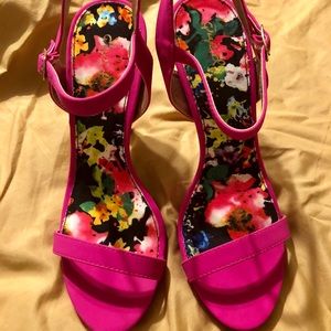 New Pink heels